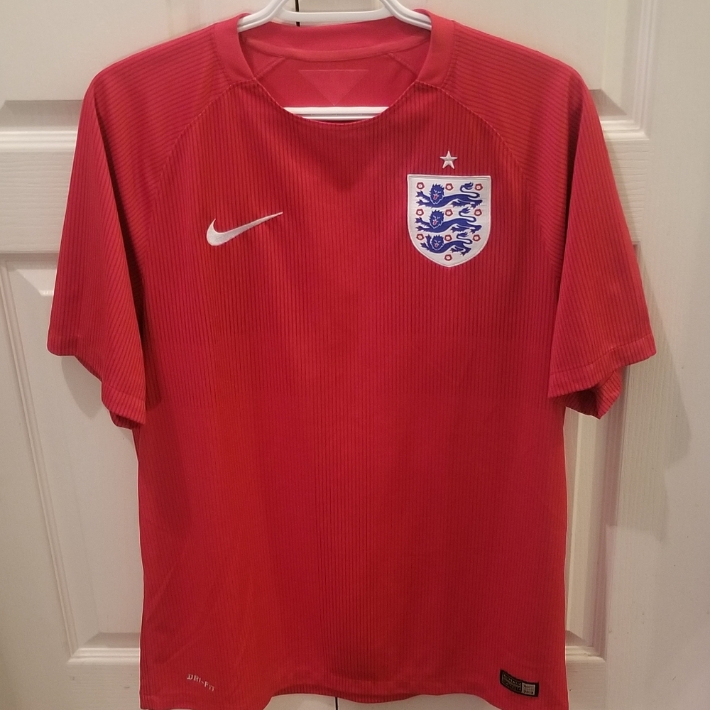 Nike England 🏴󠁧󠁢󠁥󠁮󠁧󠁿 2014 Away Jersey (M)